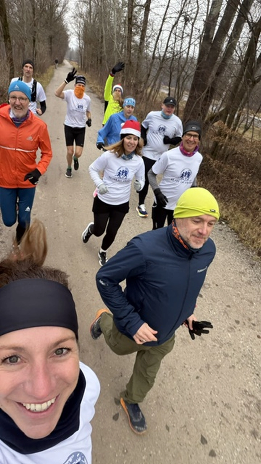 42.195 for Children - a global running initiative - team