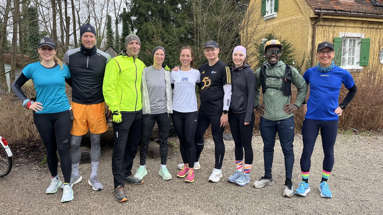 42.195 for Children - a global running initiative - team