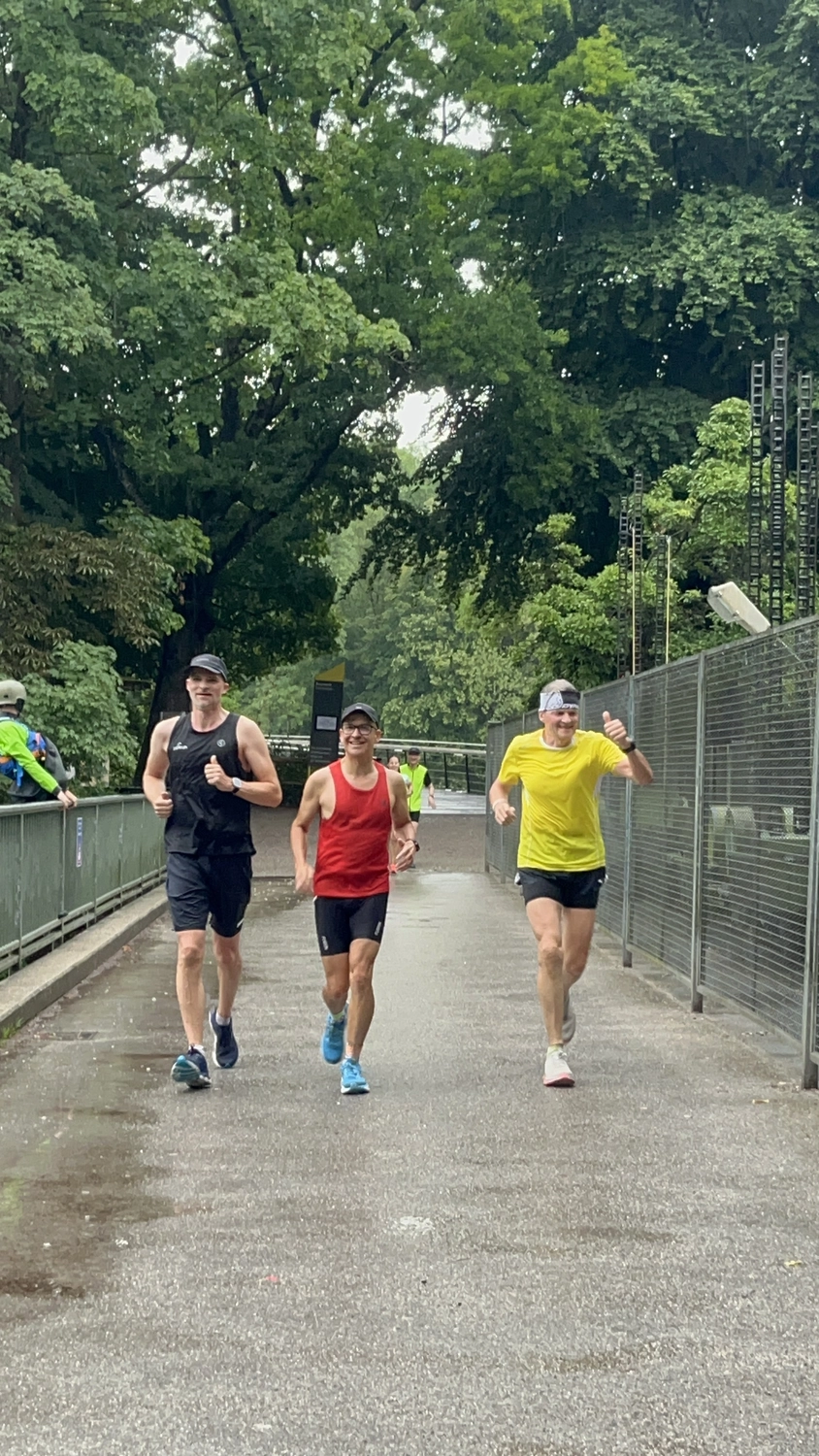 42.195 for Children - a global running initiative - team
