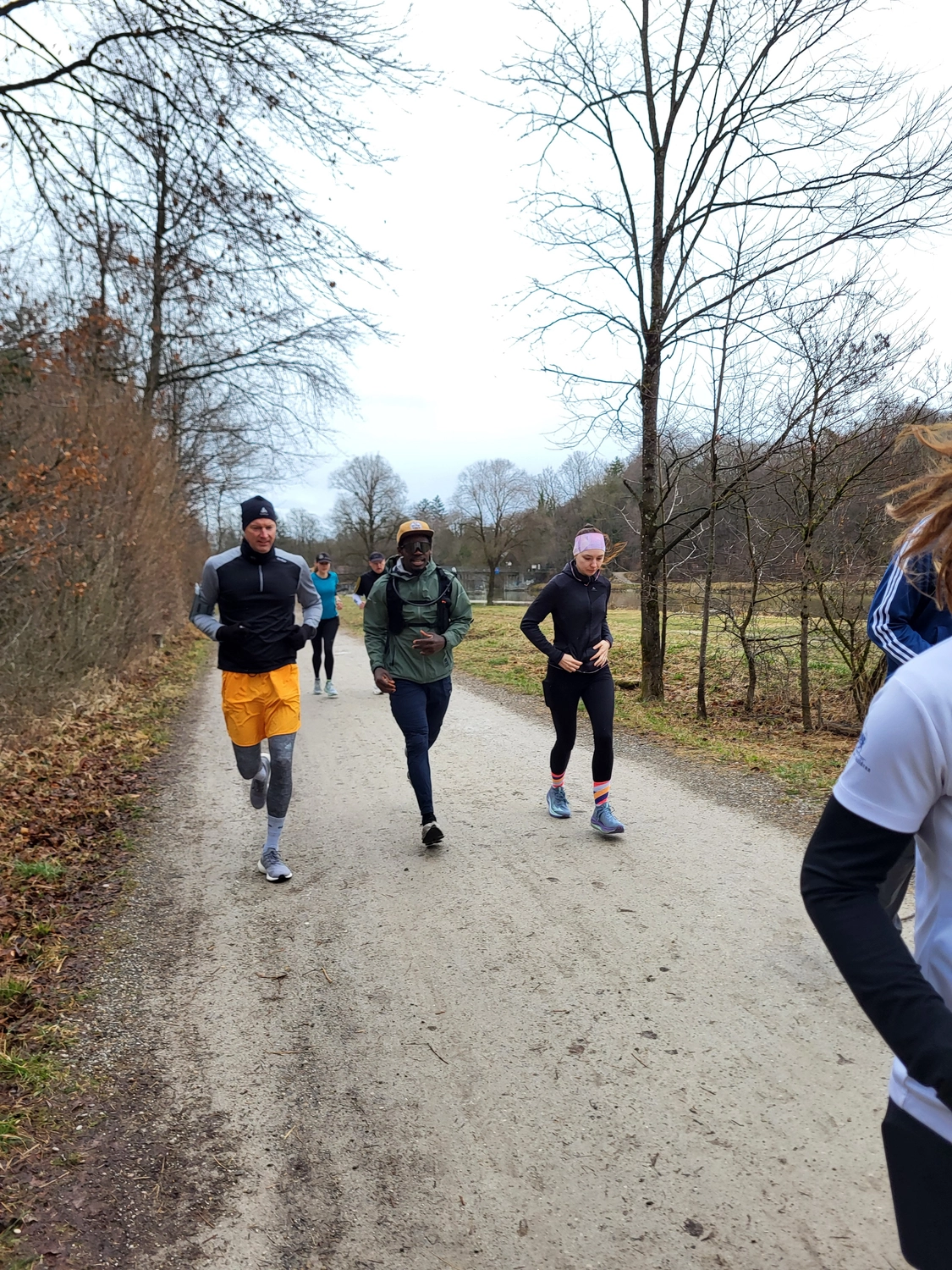 42.195 for Children - a global running initiative - team