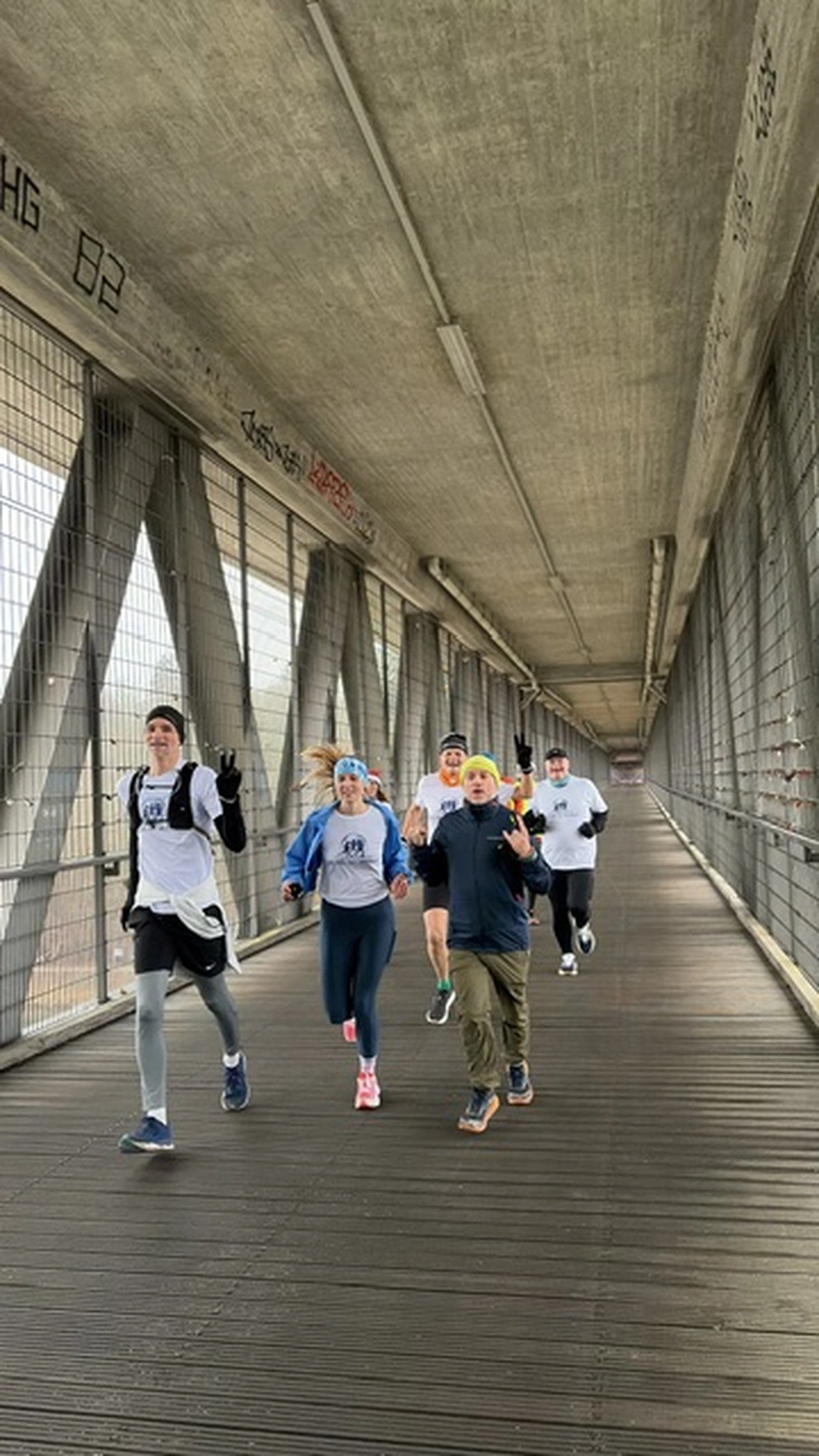 42.195 for Children - a global running initiative - team