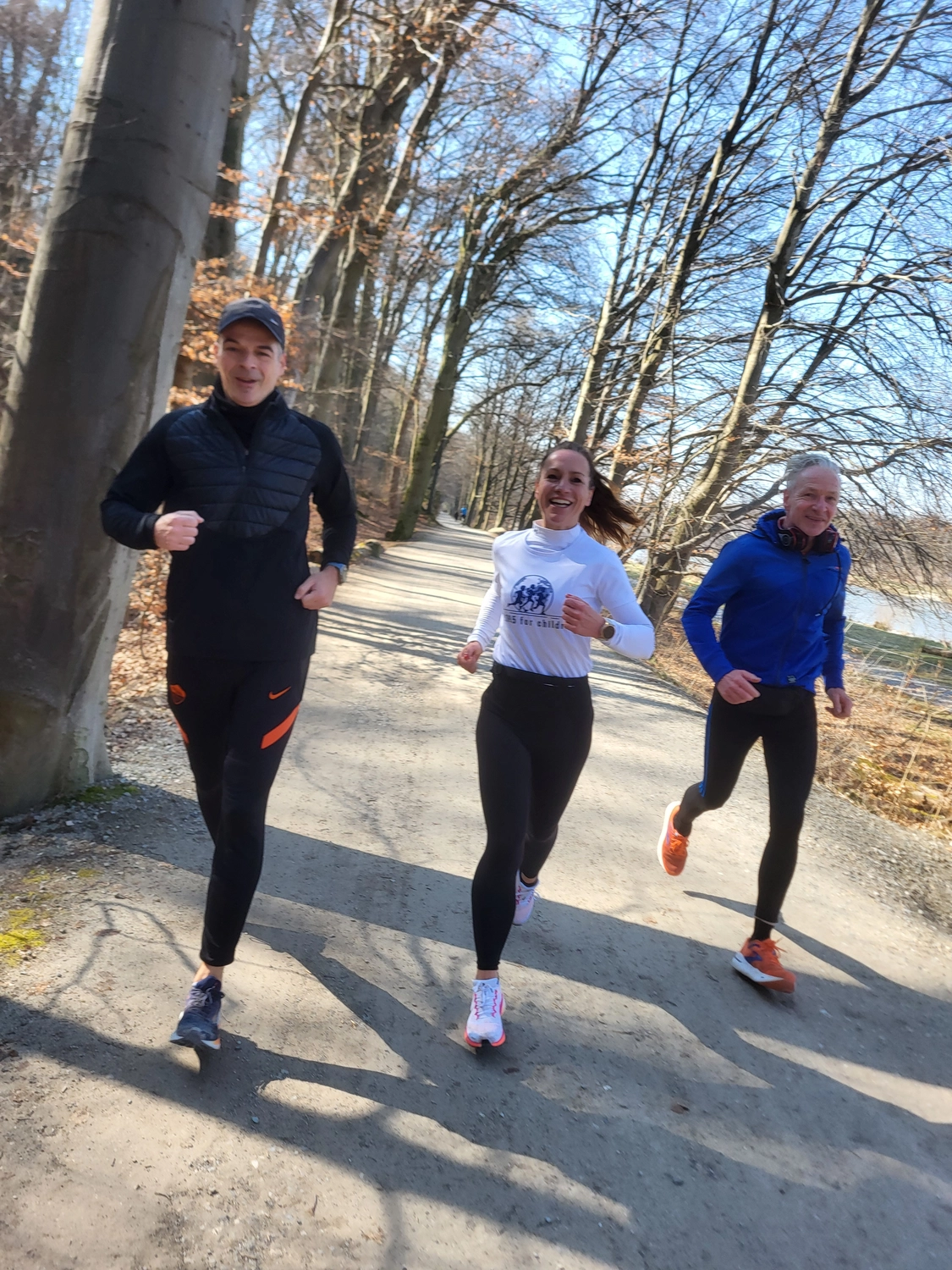 42.195 for Children - a global running initiative - team