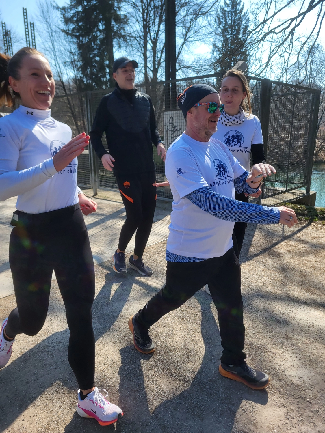 42.195 for Children - a global running initiative - team